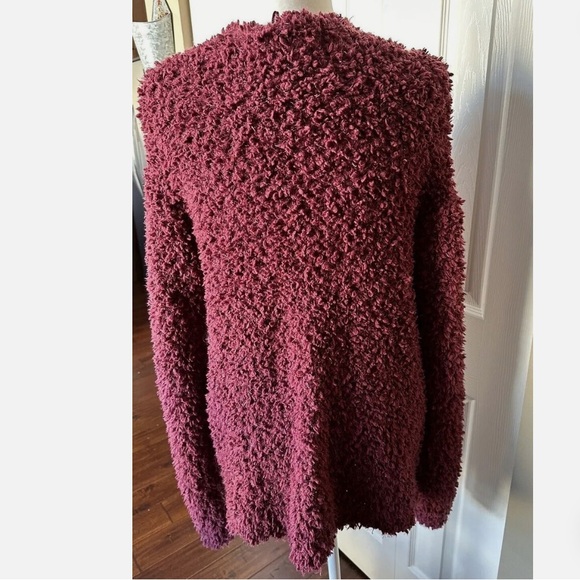 RXB Boucle Knit Maroon Button Front Cardigan Sweater Size Medium - Picture 5 of 8